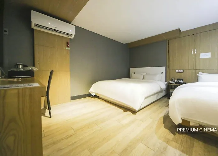 Hotel Bulgwang 3s 2*